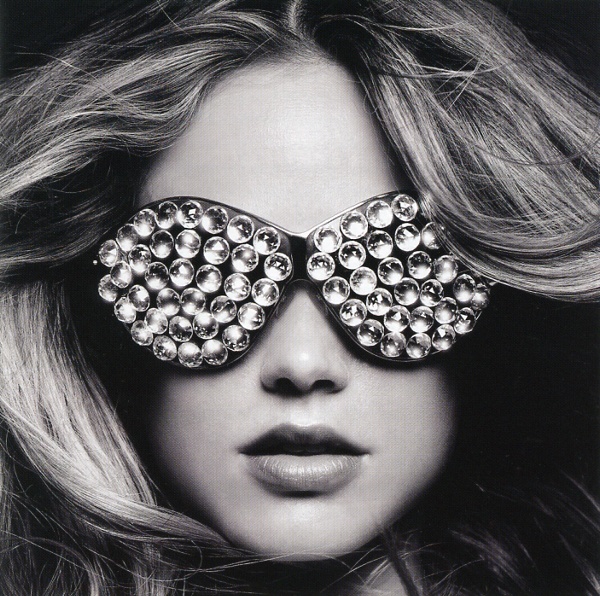 LADY FOR THE WEEKEND