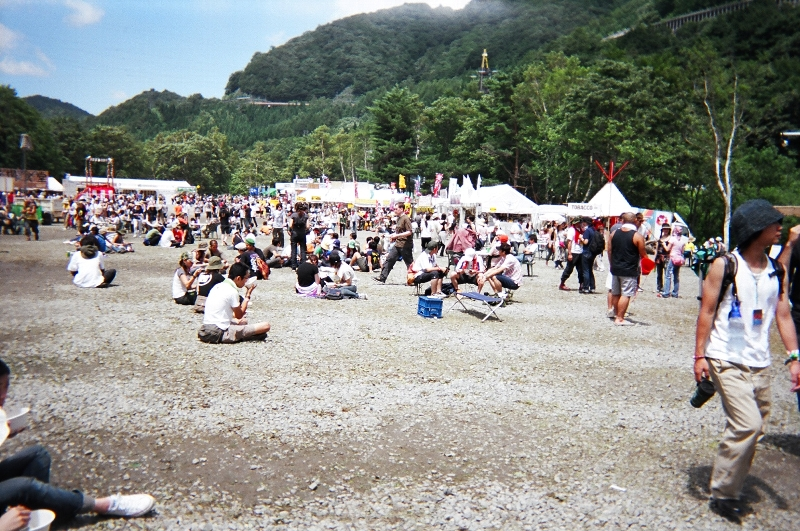 オアシス奥からやぐら方面を望む。 