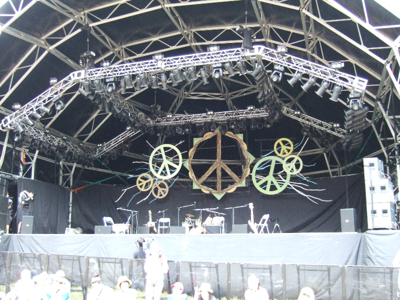 フィールド・オブ・ヘブンのステージ。