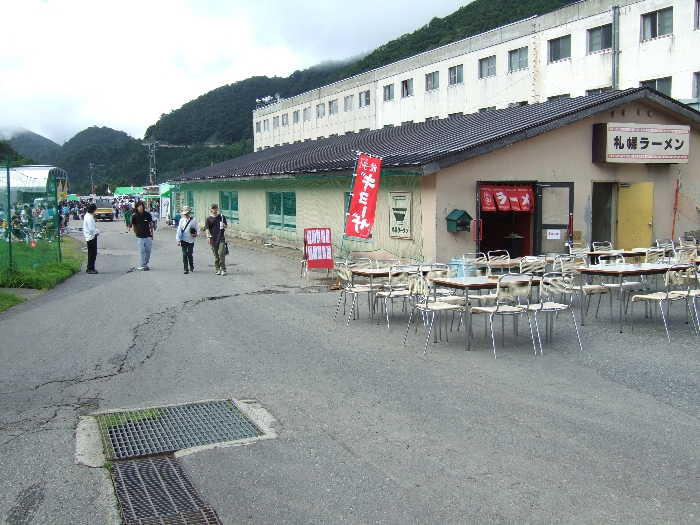札幌ラーメン屋。パレス・オブ・ワンダーには博多ラーメン屋もあります。