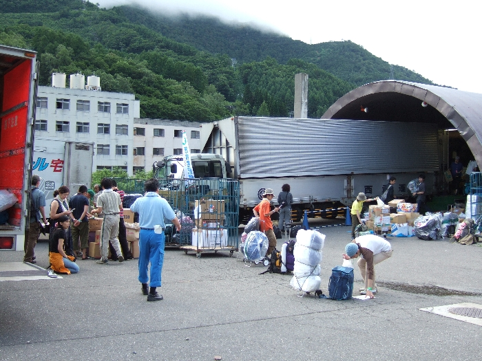 宅配便受付。昨年と同じ場所です。