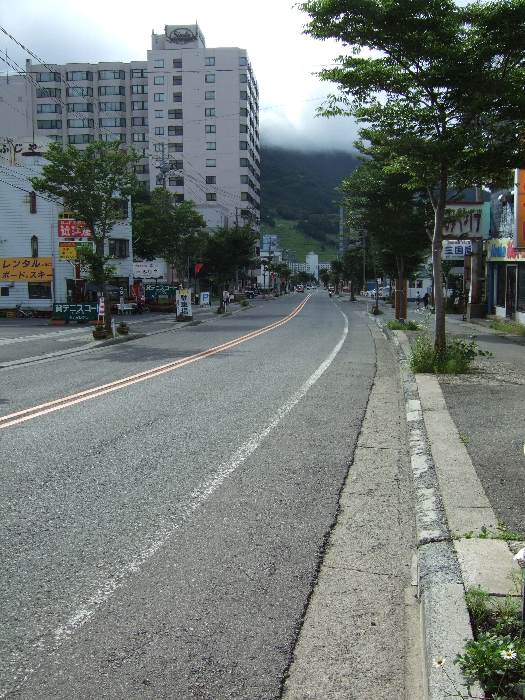 さらに東京寄りから撮った写真。 