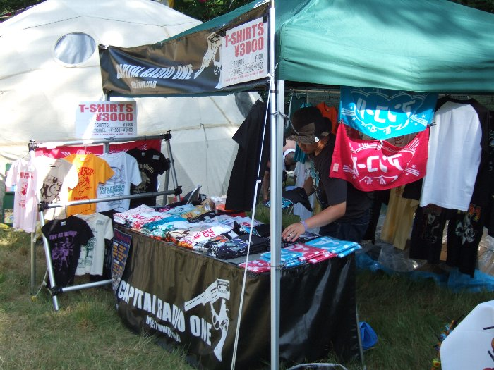Tシャツ店。ほぼ毎年出店しています。