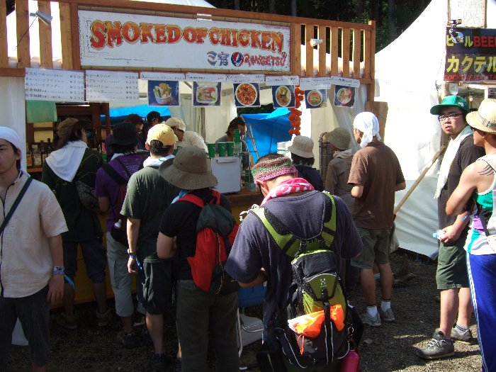 キーマ・カレーなどを販売する店。