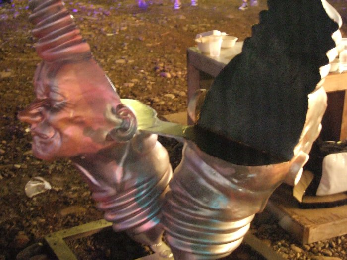 休憩用のいす。