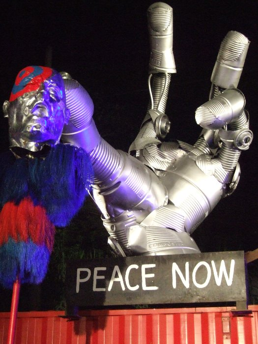 ずっと置いてあるらしいオブジェ。 