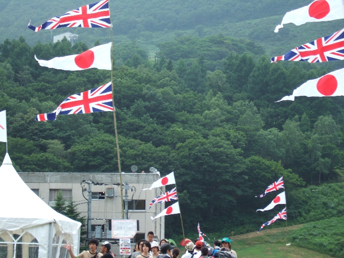 2008年は土曜日がUKデーだったのでイギリスの国旗がたくさんあります。 