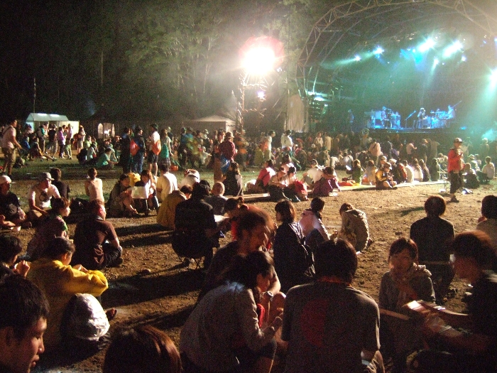 ステージ側の照明。 