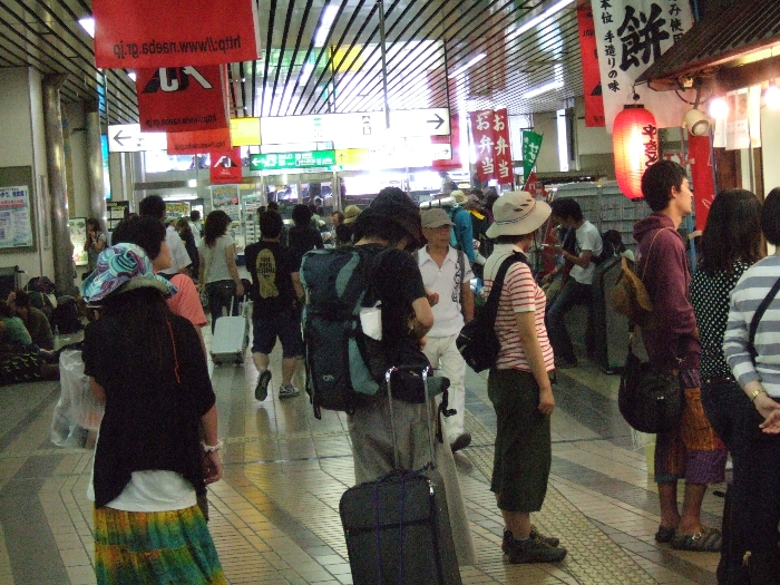 4日目午後1時半ごろの越後湯沢駅。 