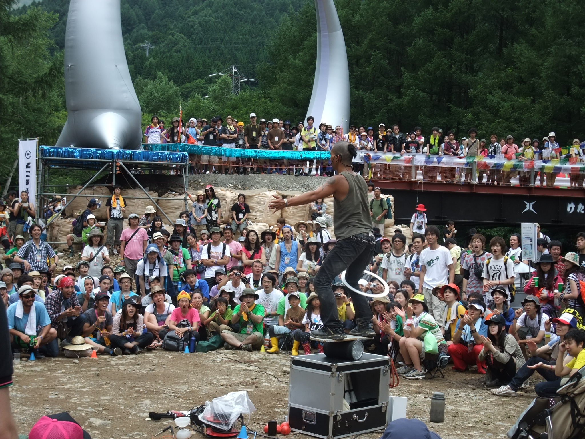 毎年ところ天国で大道芸をやる人。大道芸はしゃべりも芸のうち。