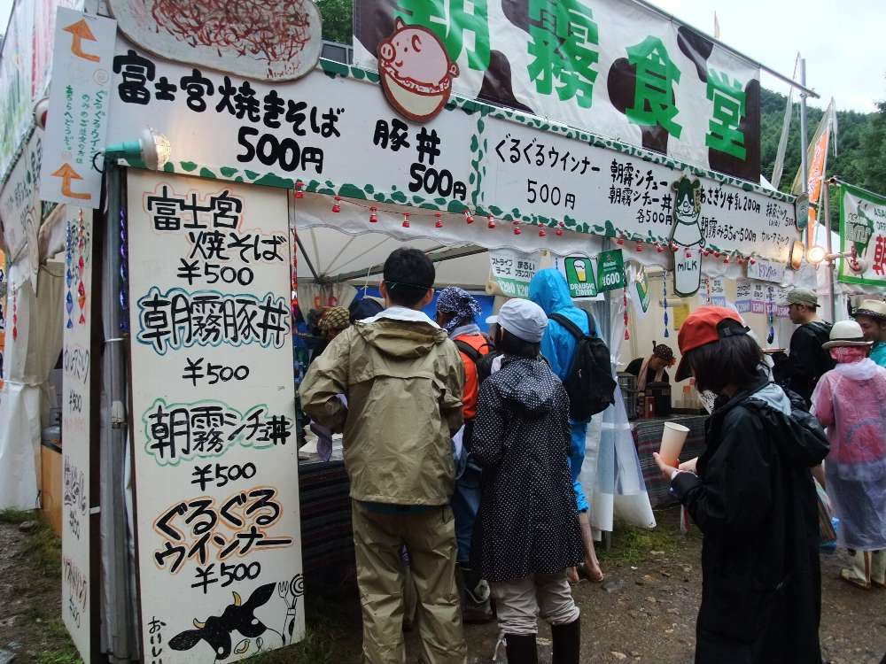 ぐるぐるウィンナーが人気。