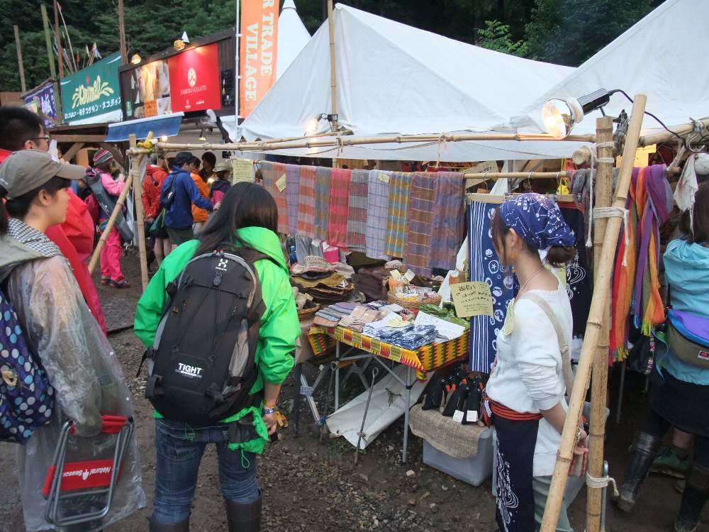 晴れているときの店先。