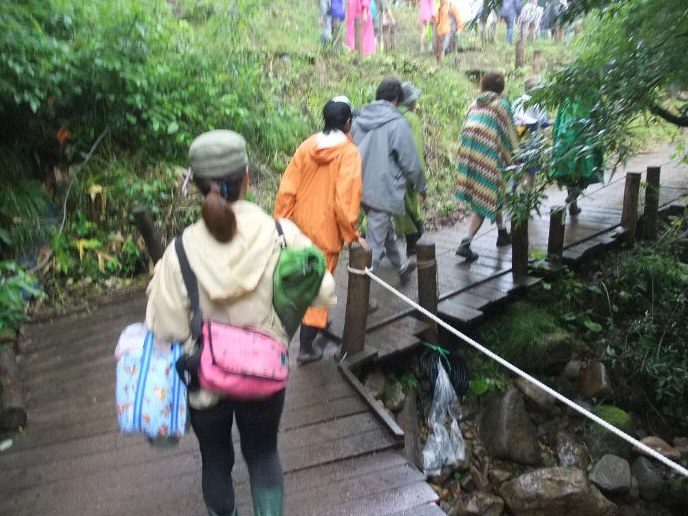 みどり橋を過ぎたところ。