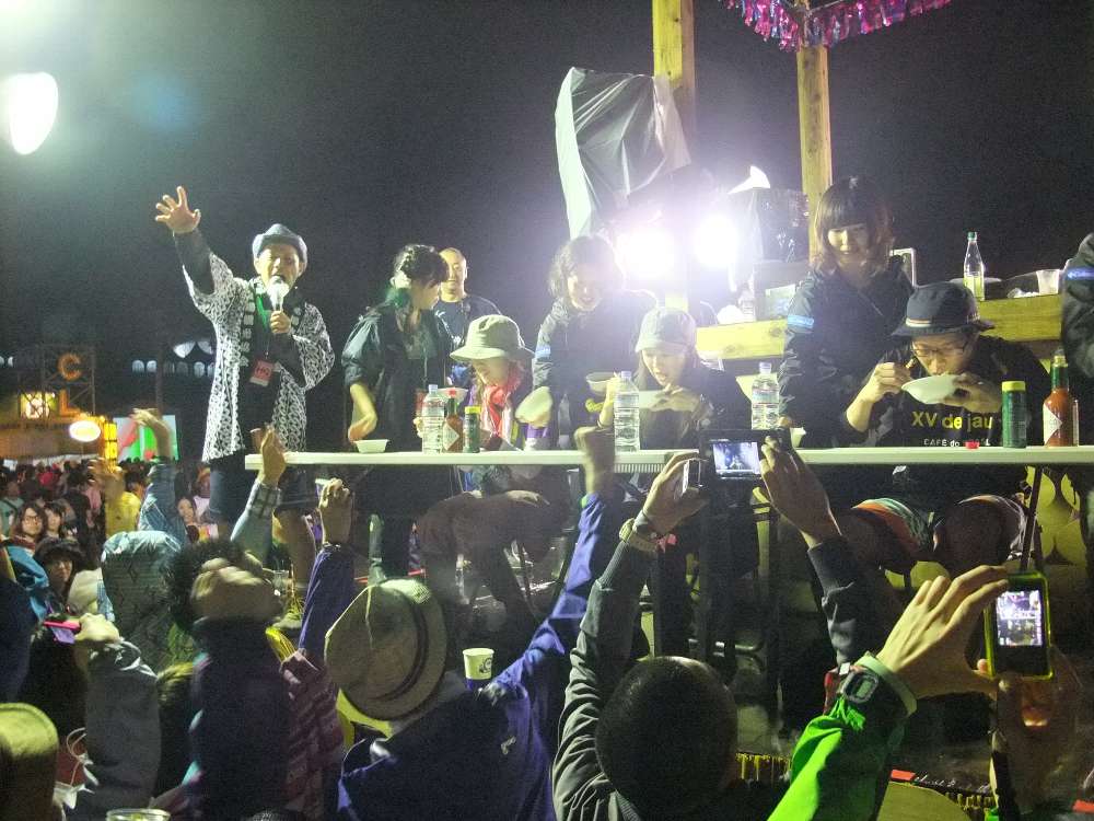 予選2回目は女子2人、男子2人。