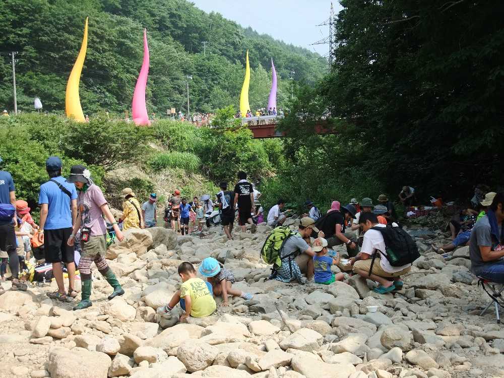 浅貝川に降りたところ。