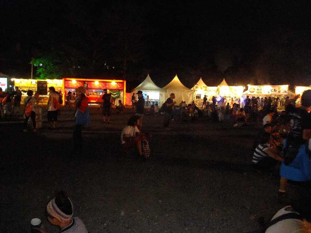 3日目午後9時すぎ。レディオヘッド直前。