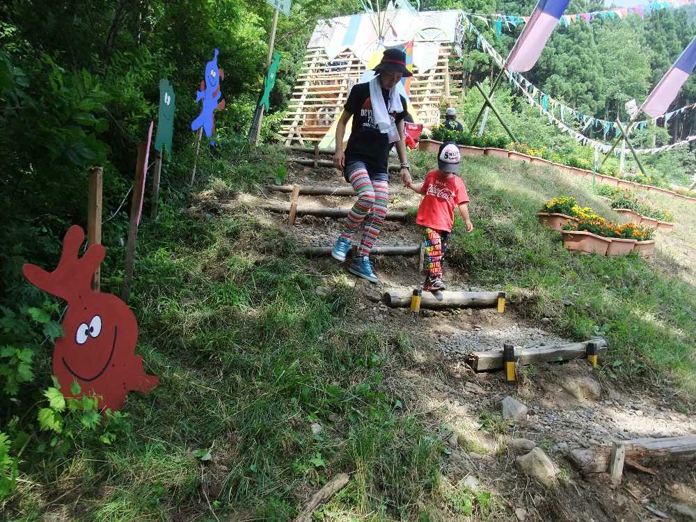 ホワイトステージ側の入り口。