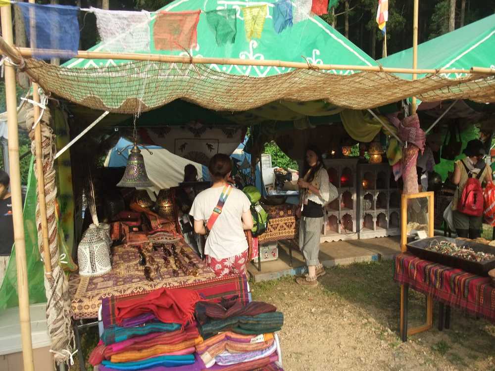 南アジア、東南アジアの衣料雑貨店。