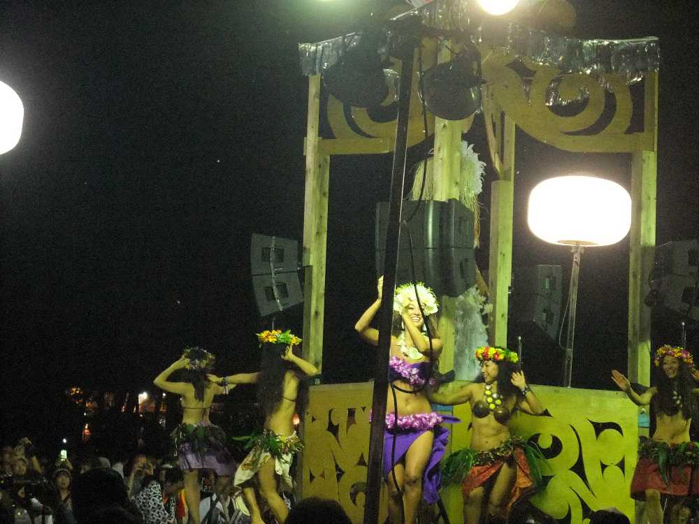 腹筋の割れ方がすごい。