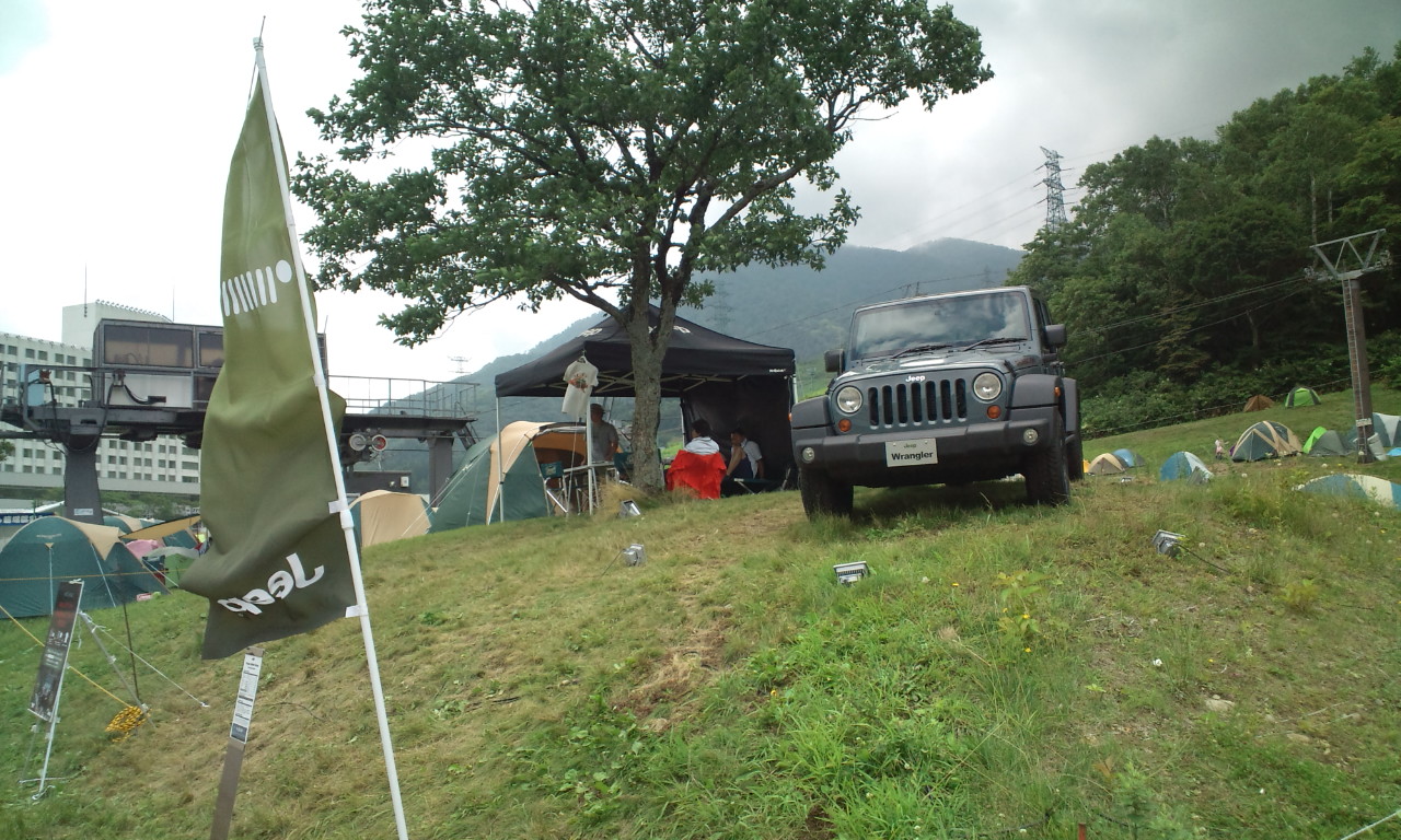 ジープの購買層とフジロックの客層は近いのか。