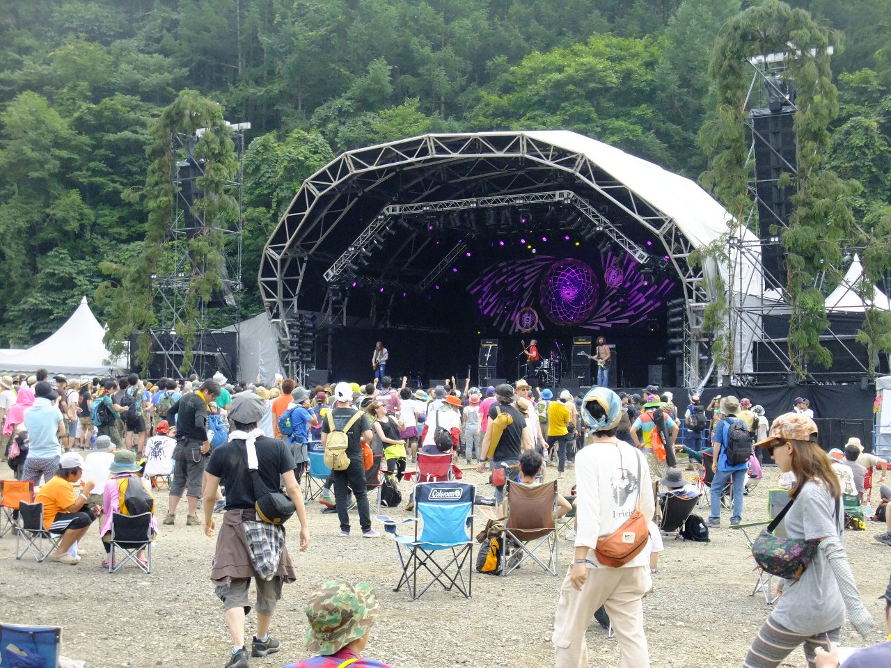 フィールドオブヘブンのステージ。