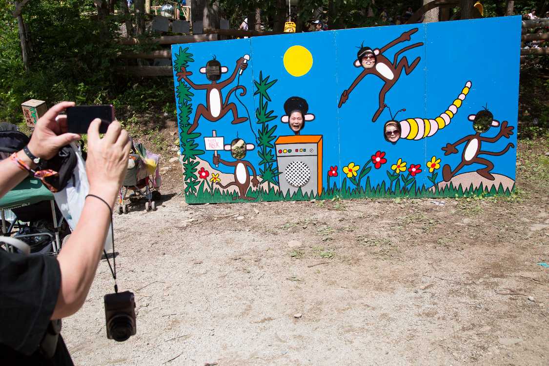 撮っているのも撮られているのも大人でした。