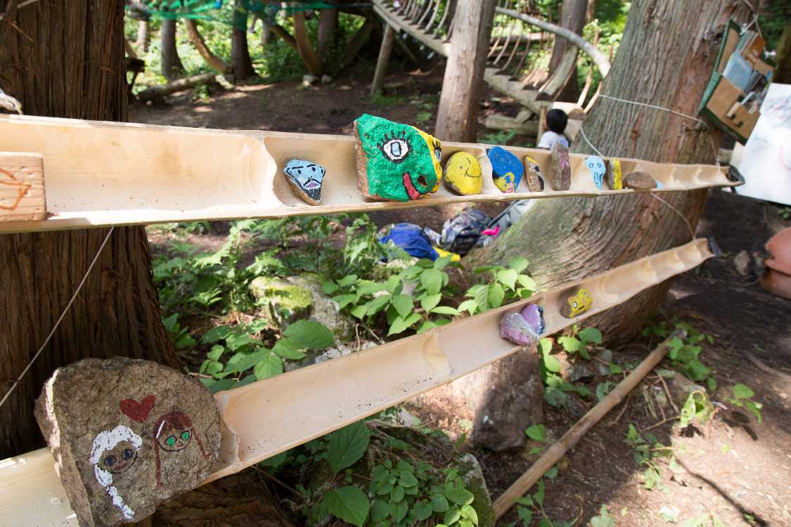 石に描いた絵。