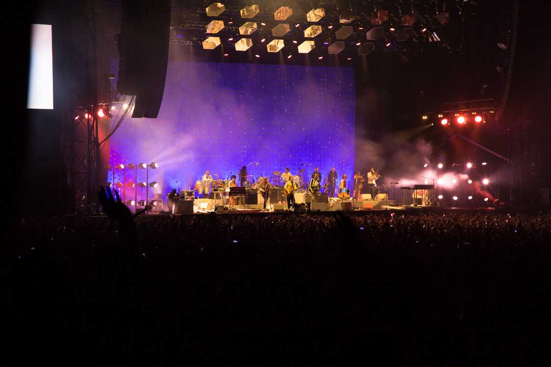 ここでは12人が演奏。