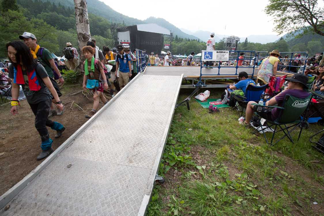 車いす利用者用エリア。