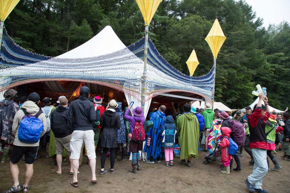 ドラムサークルが開かれているところ。