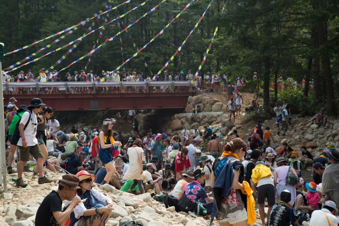 午後3時10分ごろ。SiMの公演中。