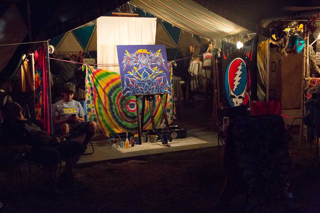 土曜の午前0時。絵が完成していました。