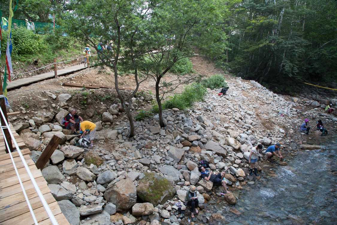 橋の高さが変わったため、ルートも変わった。