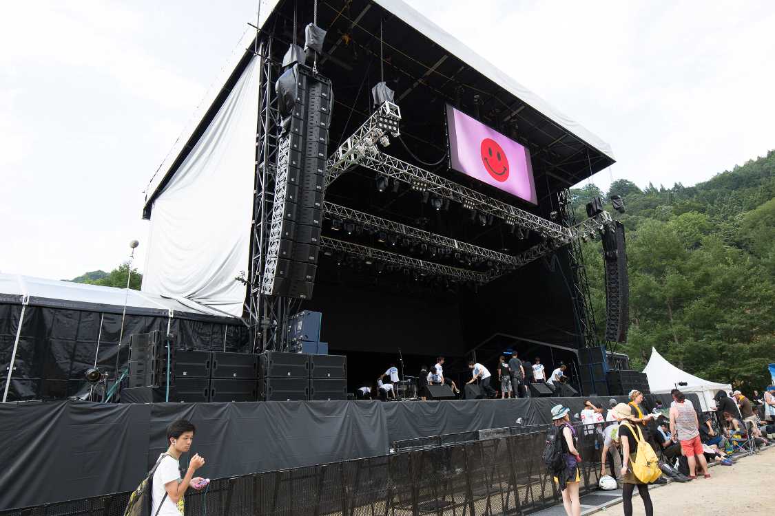 前方まできました。