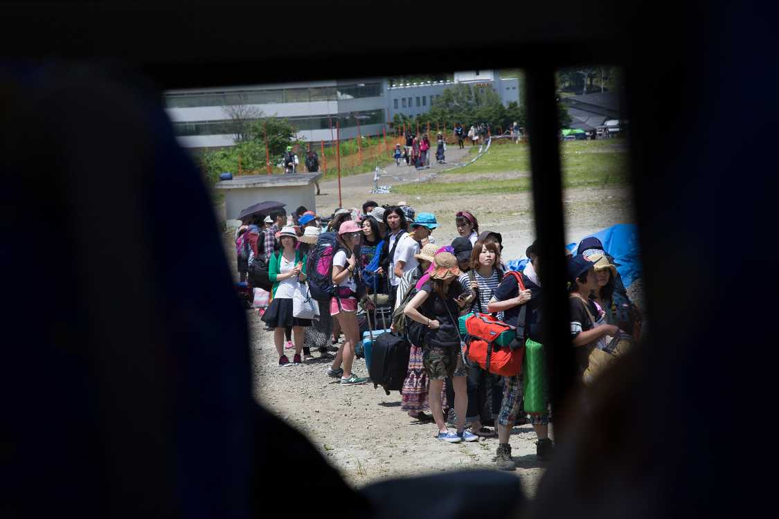 バスの窓から。