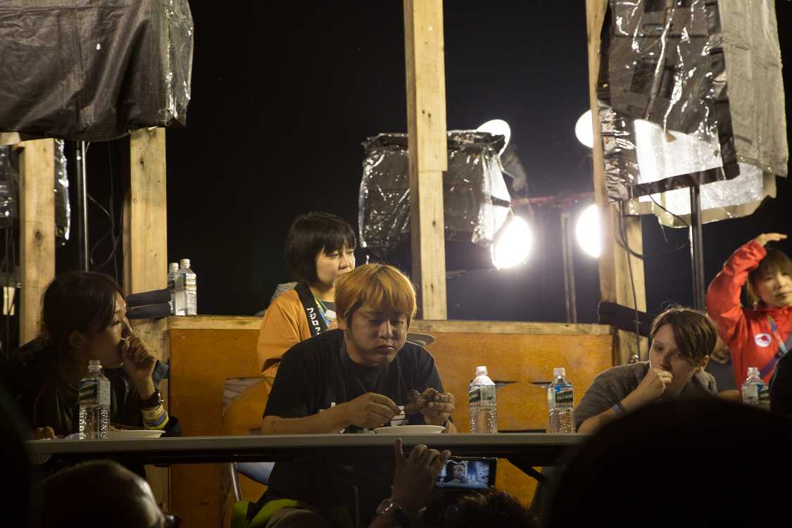 4人ずつで予選を2組行う。