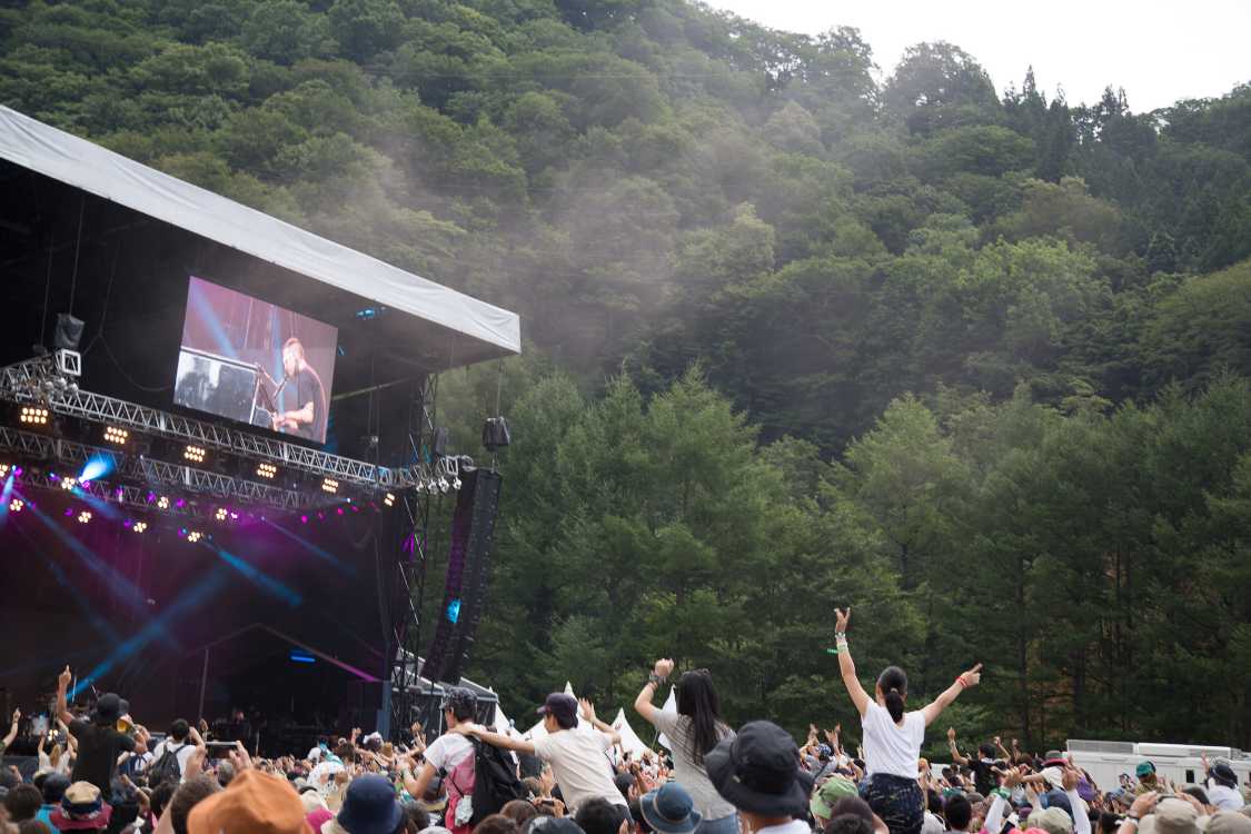 トゥエンティ・ワン・パイロッツ。肩車をしろと言われたので肩車の人が多い。