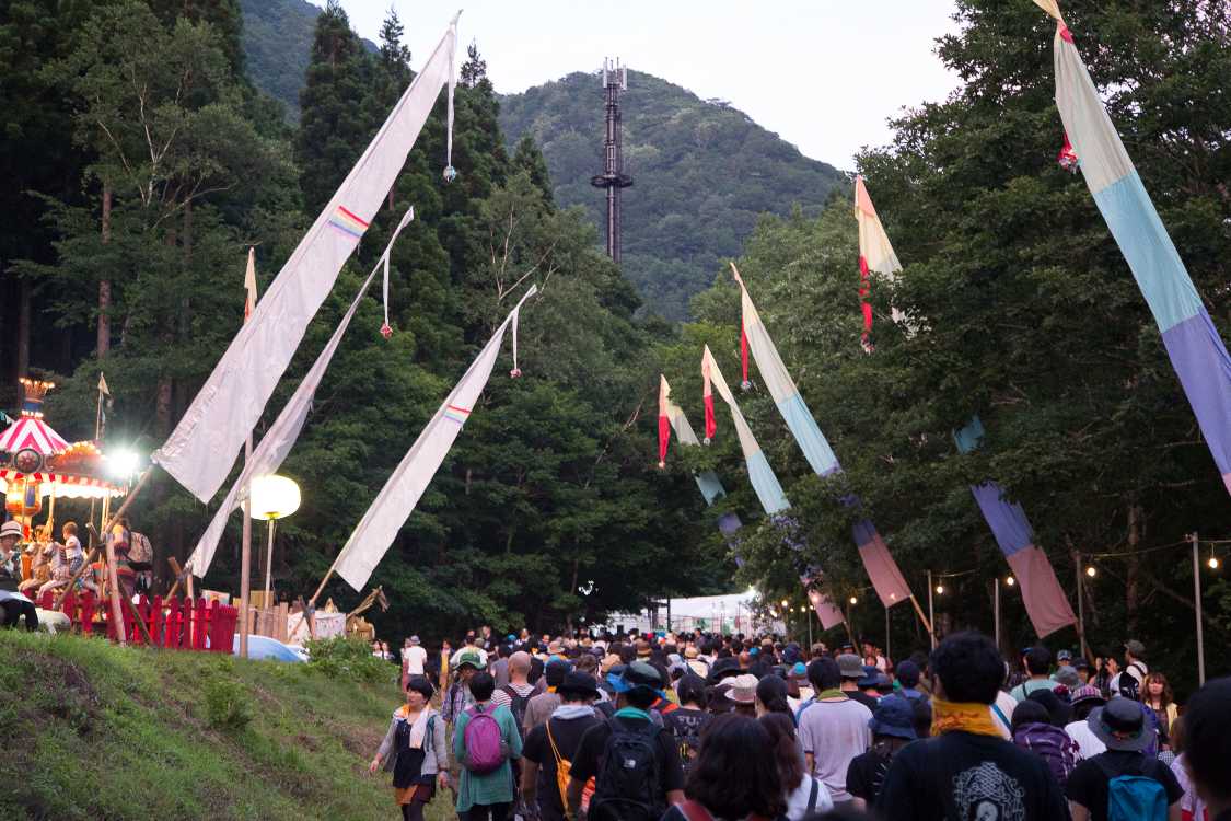 キッズランド下。