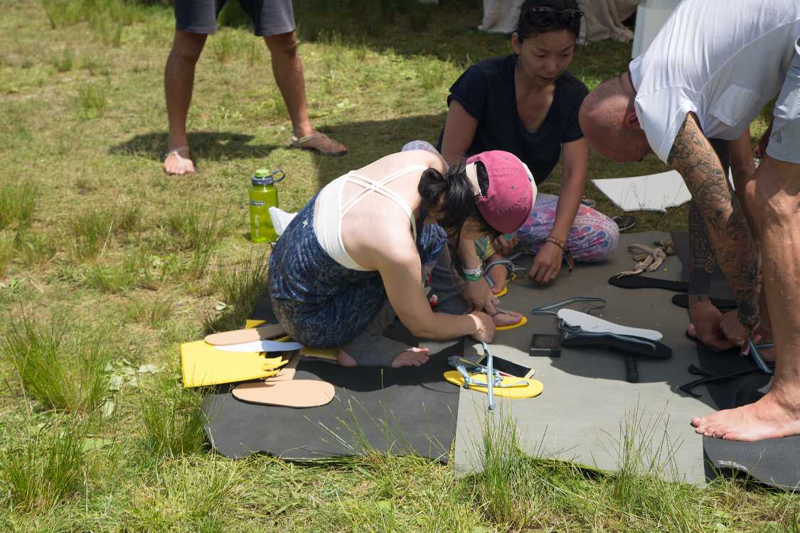 サンダル制作の講座か。