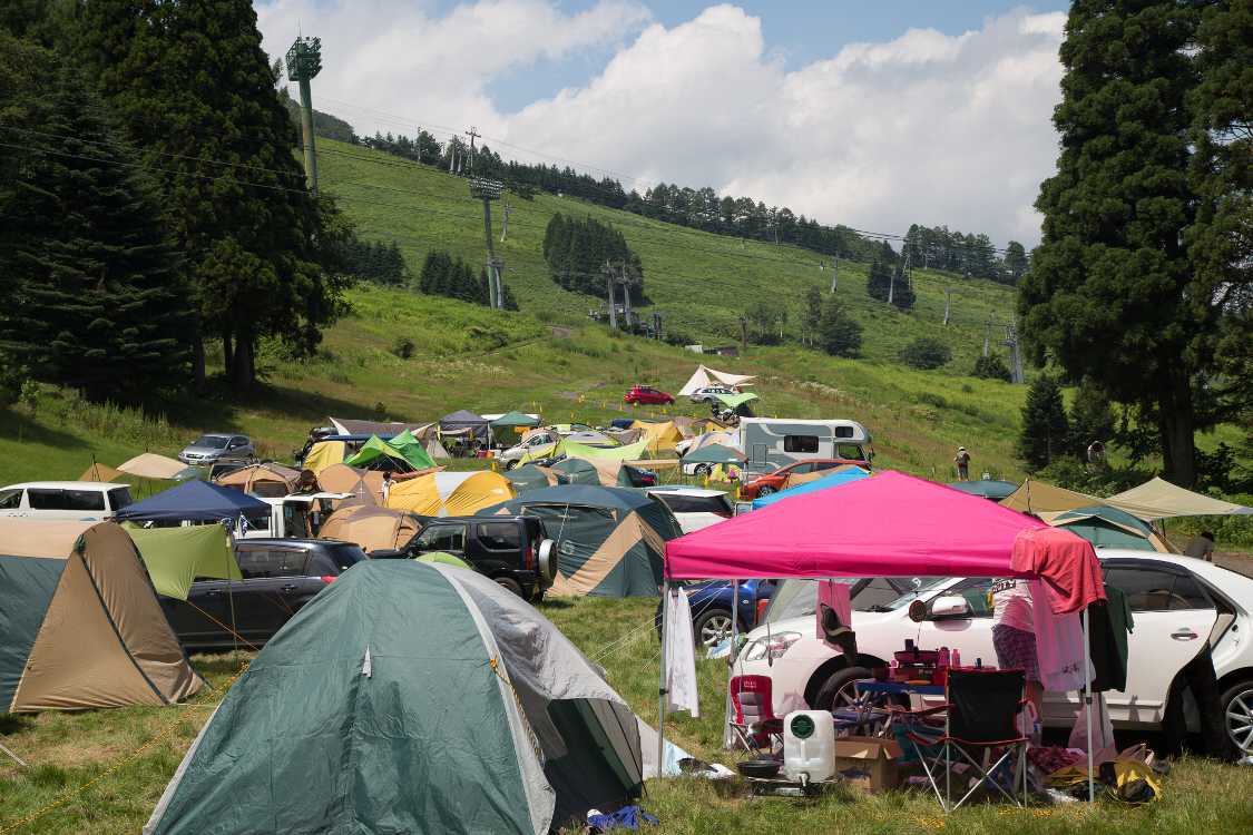 ムーンキャラバンは標高が高い方と低い方の2列があり、ここは高い方。