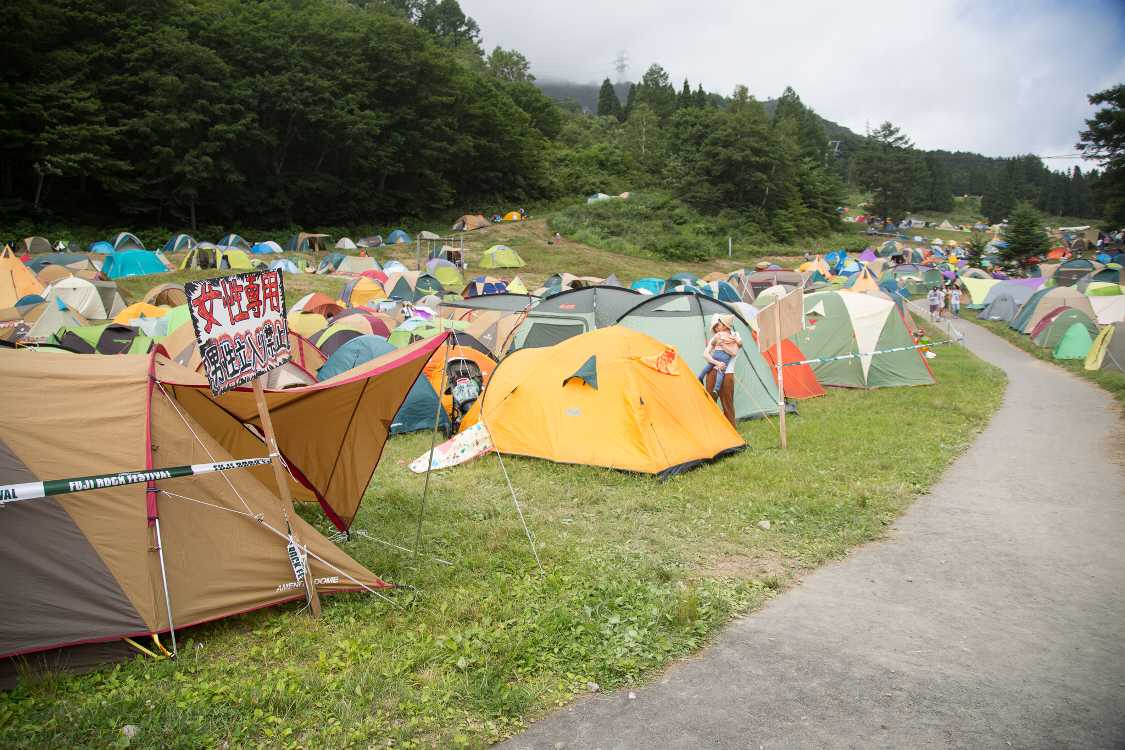 キャンプサイトインフォメーション付近。