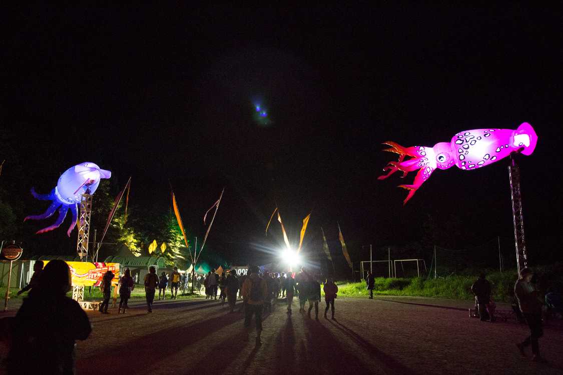 ストーンドサークルの入り口。