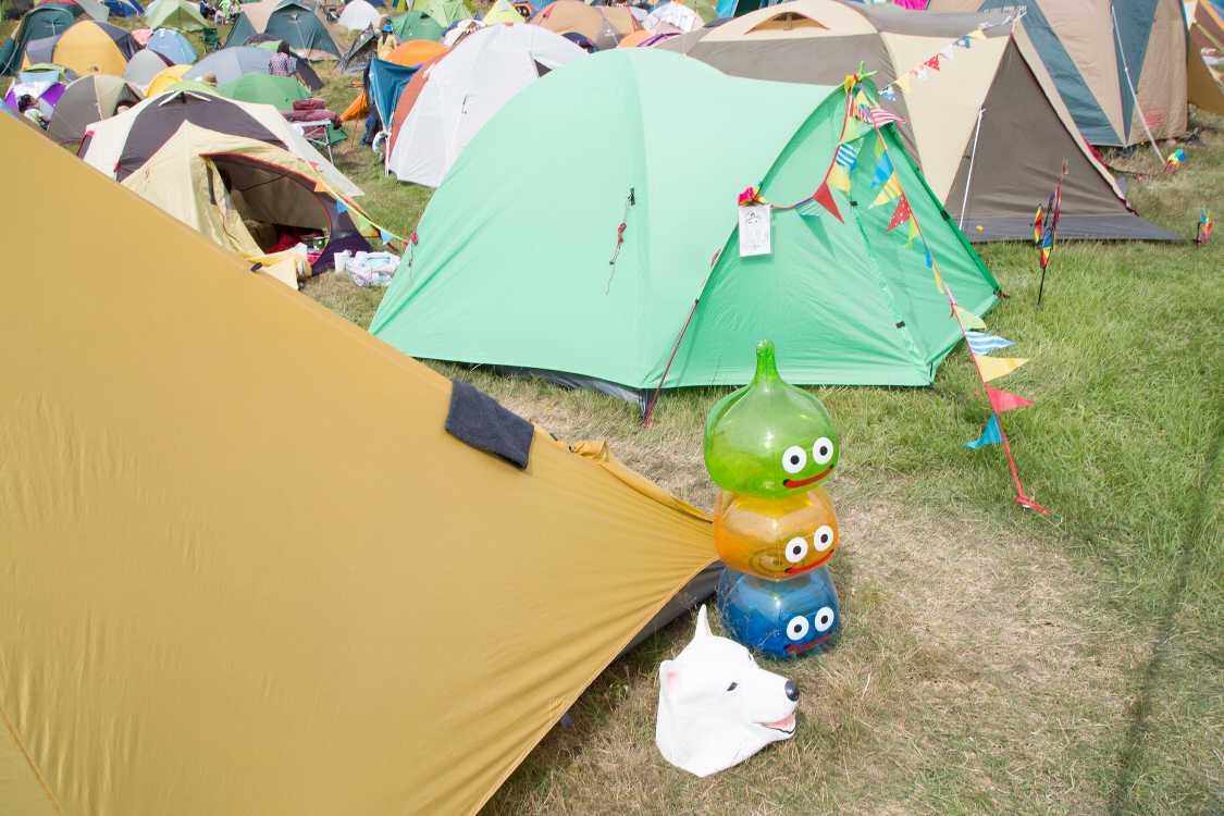 ドラゴンクエストのスライム3段積み。犬の頭も目印か。