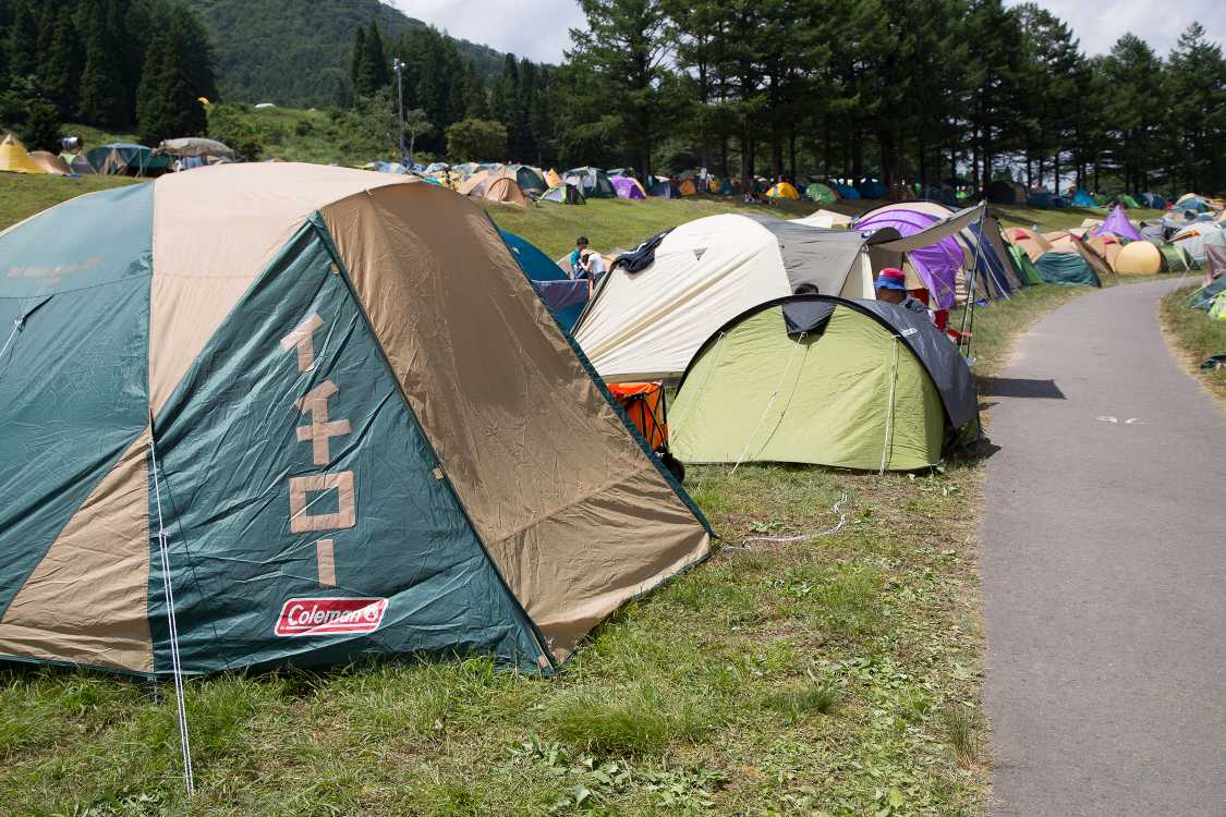 毎年見るイチローのテント。