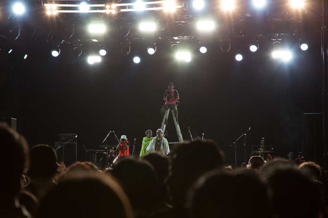 ライブ後の写真撮影。