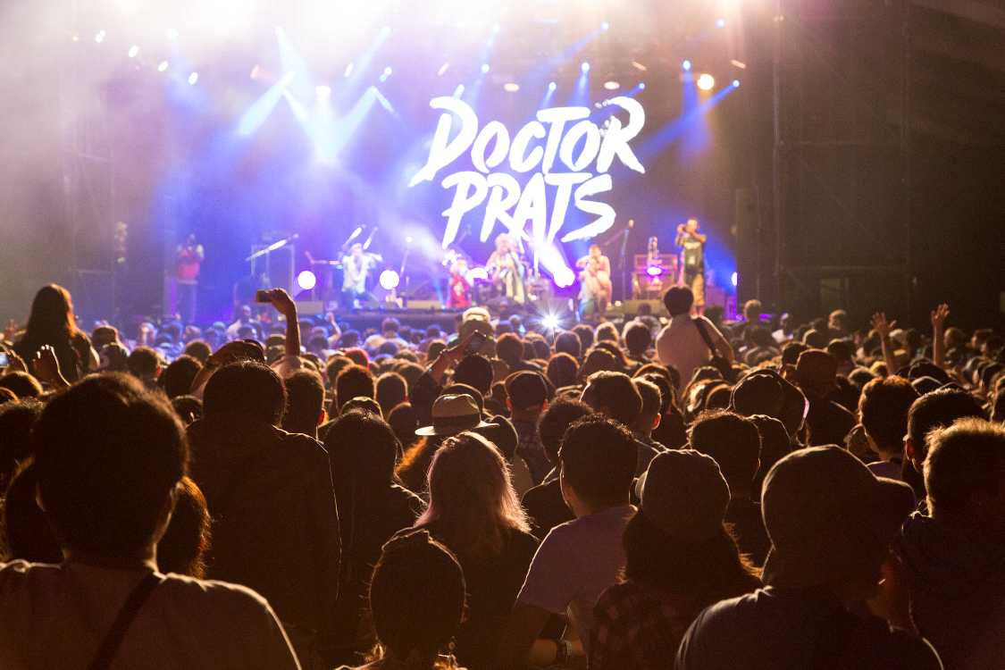 ドクトル・プラッツ。金曜のホワイトステージとパレスオブワンダーに出演。