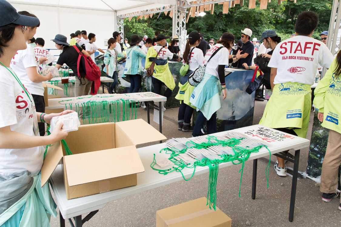 Zカードの配布。