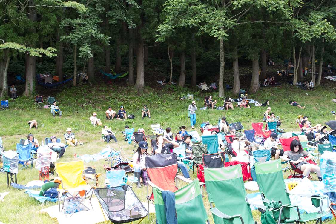 グリーンステージ後方。