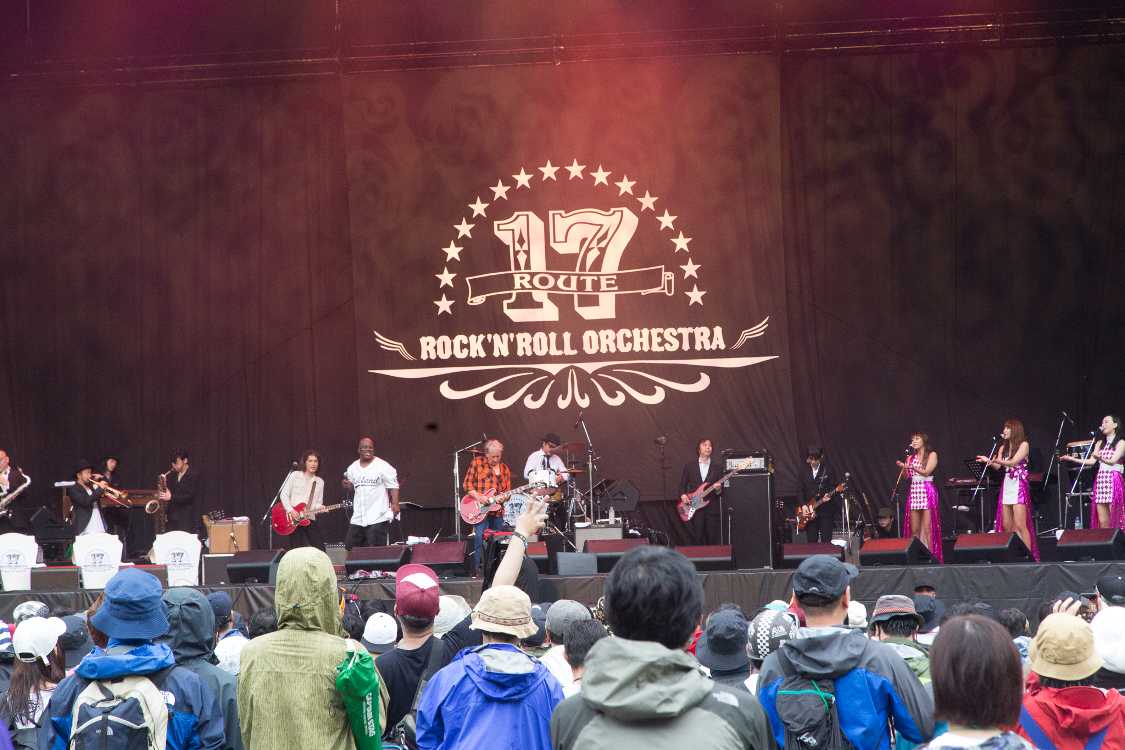 仲井戸麗市が登場。「デイドリーム・ビリーバー」のカバーをしていました。