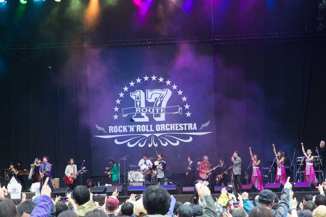 加山雄三はフジロックと何も関係ないわけではなく、昔から湯沢町のPR大使を務めています。